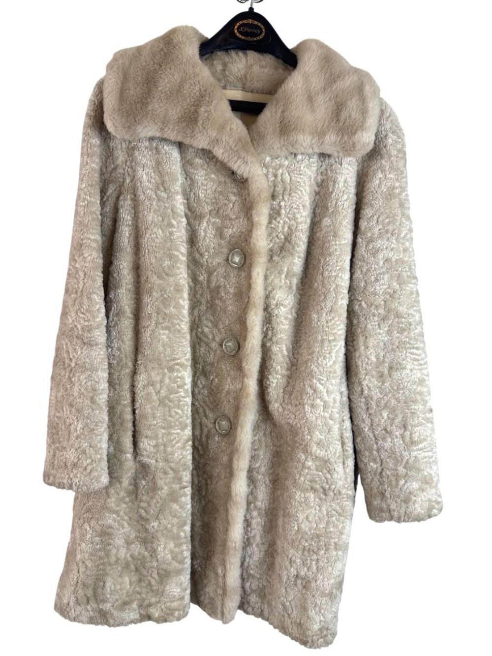 St. Moritz Luxury Vintage Beige Fur Coat Old Money Quiet Luxury Mob Wife